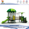 Treehouses extérieur avec toboggans pour enfants
