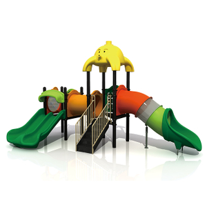 Terrains de jeux de forêt d'enfants de parc d'aventure avec l'équipement extérieur de jeu de glissière